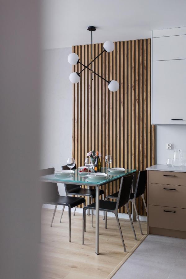 Lotniczowka Apartments By Renters Prestige クラクフ エクステリア 写真