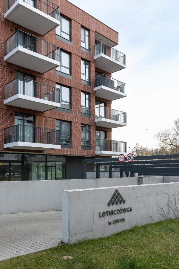 Lotniczowka Apartments By Renters Prestige クラクフ エクステリア 写真